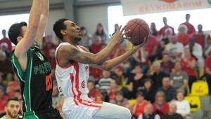 Komárno s nožom na krku odmietlo koniec sezóny