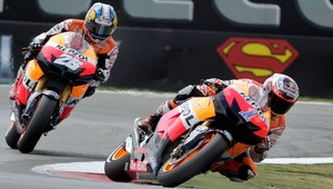 Stoner sa po VC Holandska bodovo dotiahol na Lorenza