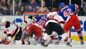 Bodovo nevydarená noc Slovákov, nechytal Halák ani Budaj