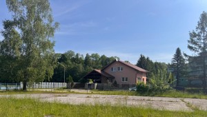 Krvavé ráno v Turčianskych Tepliciach: Žena skončila pobodaná