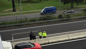 Bratislavský obchvat v Petržalke smerom na Lafranconi je uzavretý