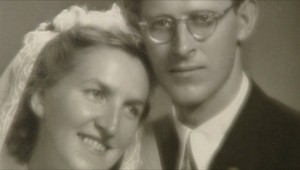 Zatkli ich, eštebák sa nasťahoval do ich bytu