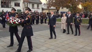 Dlažobná kocka, o ktorú zakopol Pellegrini, zmizla: Predávajú ju na internete