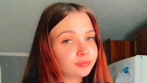 Z mladej matky sú ľudia zhrození: Má štyri deti, žije z dávok a k tomuto sa priznala?