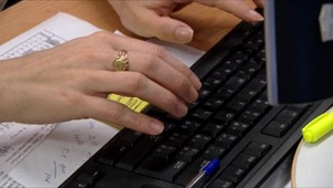 OĽaNO žiada stiahnuť návrh o plošnom poskytovaní údajov z účtov podnikateľov štátu