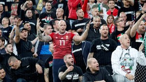 UEFA potrestala Maďarov za budapeštiansky zápas proti Slovákom