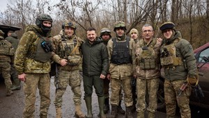 712. deň na Ukrajine: Prezident Zelenskyj zvažuje výmenu náčelníka generálneho štábu