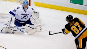 Pittsburgh vyrovnal sériu proti Tampe. Rozhodol Crosby