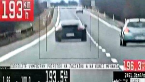 Cestná pirátka sa na diaľnici rútila 193 km/h, pokutu nezaplatila