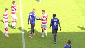 Porušili nepísané futbalové pravidlo. Čo nasledovalo?