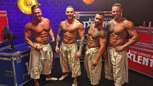 Od Tatier k Dunaju. Chlapi v krojoch ohúrili porotu