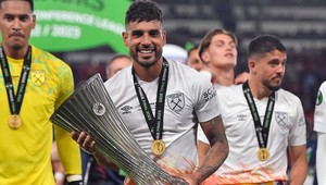 Zo Santosu prišiel do Palerma, jazyk ho učil Dybala. Emerson dosiahol úspech ako nikto iný