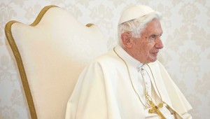 Pápež Benedikt XVI. ide s dobou! Podľahol sociálnym sieťam