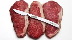 Ani chirurgický skalpel nie je tak štýlový ako tento steakový nôž