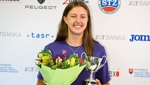Wimbledonská šampiónka Jamrichová je doma. Rozdávala úsmevy
