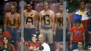 Nestarnúci Jágr znova naplno žiaril! Slováci bez bodu