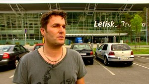 Boli to slušní pasažieri. Prekvapivo, spomína pilot Rohoň (39)