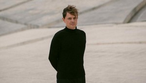 Spevák, ktorého HITY valcujú rádiá, už TENTO víkend na Lovestream Festivale