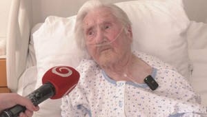 Raritná výmena bedrového kĺbu: 105-ročná pacientka dostala nový životný impulz