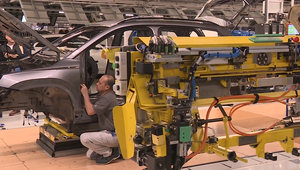 Ekonomické Analýzy 24: Prečo k nám investori prestávajú chodiť?