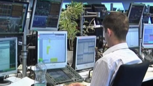 Platy rastú, ľudia nie sú. Pracovný trh zrejme dosiahol svoj limit