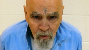 Legendárny masový vrah Charles Manson je vážne chorý