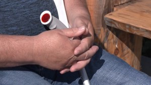 Trpký boj s byrokraciou: Prečo štát odopiera pomoc pánovi Miroslavovi?