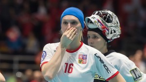 VIDEO: Češky viedli 102 sekúnd pred koncom zápasu o štyri góly. Postup do finále im však unikol