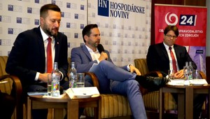 Traja kandidáti na primátora Bratislavy diskutujú o budúcnosti mesta