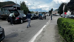 Polícia spustila protidrogovú akciu Dýka. Zadržali tri osoby