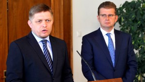 Peter Žiga je obvinený za podplácanie. Fico ho označil za mimoriadne schopného ministra