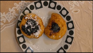 Šišky s lekvárom, tvarohom a jahodami