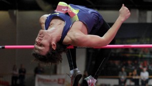 Atletika: Na Europa SC Hig Jump medzi mužmi zahviezdil Rus Uchov s 238 cm