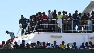 Utečenci dovolenkujú v krajinách, z ktorých utekajú