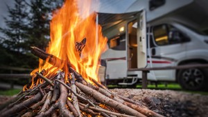 Oheň pod Lupou: Ako predísť požiaru v stane či karavane?