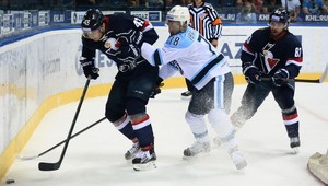 Tretia prehra. Novosibirsk zdolal Slovan gólom v oslabení