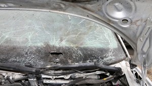 Muž odpálil výbušninu v policajnom aute. Jeho motív vás prekvapí