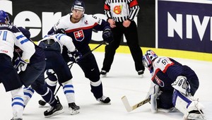 Slováci doplatili na koncovku. Proti Rusom do bránky Hudáček