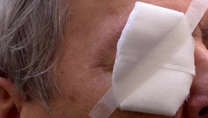 Prišiel o oko len preto, lebo si dovolil zatrúbiť na iných vodičov