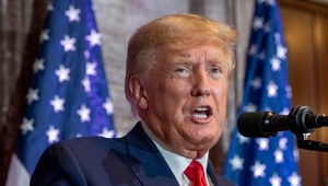 Trump je prvým exprezidentom USA, ktorý čelí obvineniu z trestného činu