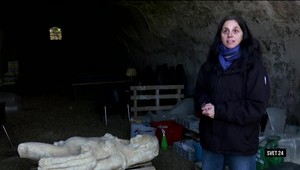 Svet 24 o portrétoch zo šľapiek, robotoch s čuchom kobylky, ale aj o šampiónovi vo vábení jeleňov