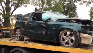 Smrť po náraze do stromu