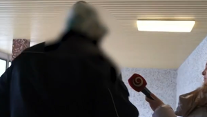 Bývalý policajt, ktorý vystrelil na milenca svojej priateľky, bol opäť pred súdom