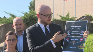 Tender na záchranky je podľa opozície škandál. Plánuje protesty a vyslovenie nedôvery