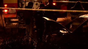 Hasiči našli v aute uhorené ľudské telo