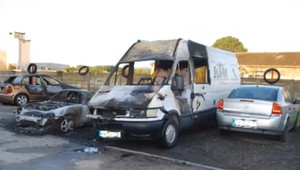 V Modre zhoreli štyri autá, podpálené boli úmyselne