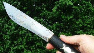 Nožík, dýku, či kladivo: Aj toto si nosia deti do škôl