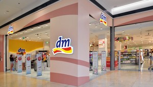 dm zvýšila v obchodnom roku 2019/2020 obrat o takmer 14 percent