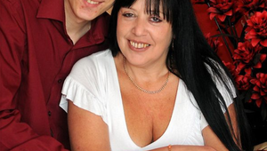 7-násobná matka sa zamilovala do synovho najlepšieho kamaráta: Pozrite sa na tú dvojicu!