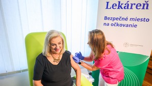 Proti chrípke sa viete dať zaočkovať už aj v lekárni. Počet záujemcov farmaceutov prekvapil